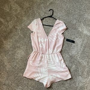 LULU’s Beach Romper - Active Listing